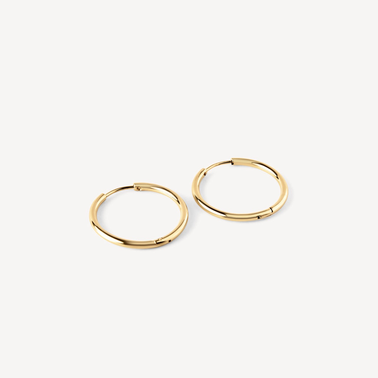 Medium Slim Hoops