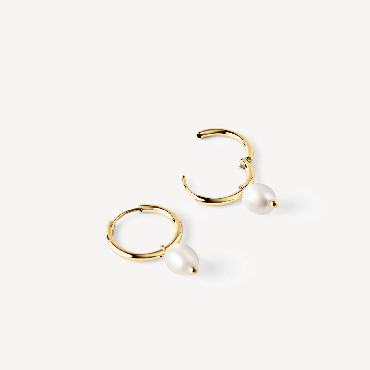 Aros colgantes de perlas