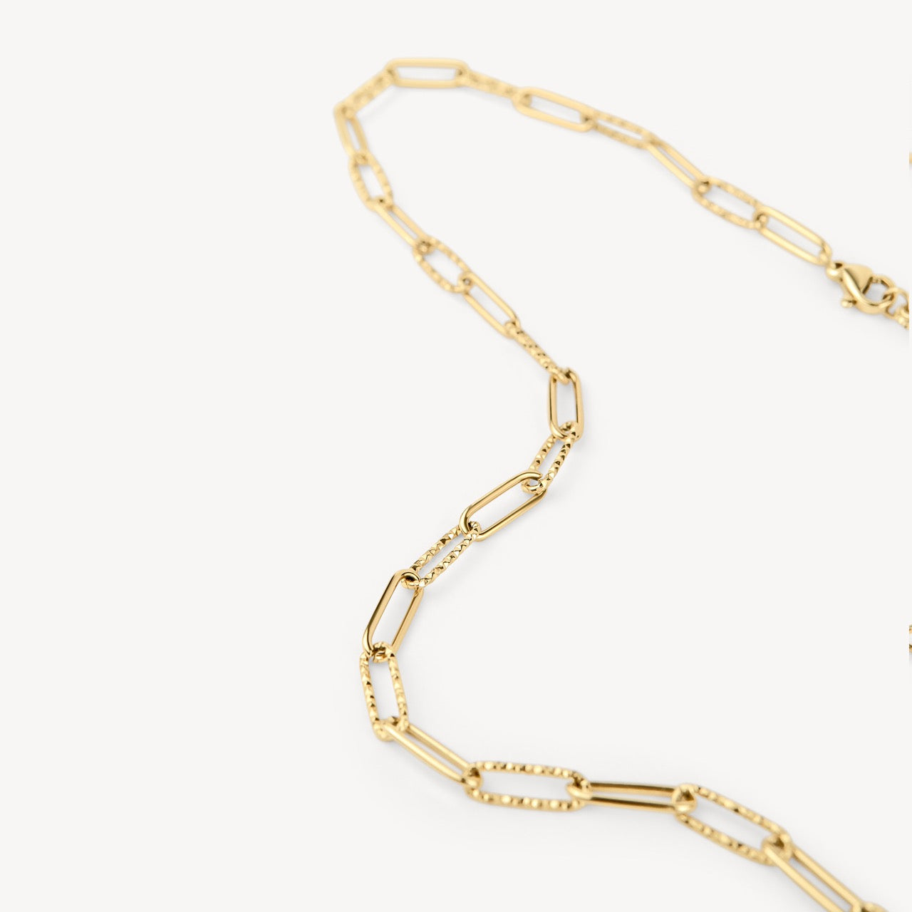 Collar de cadena con clip