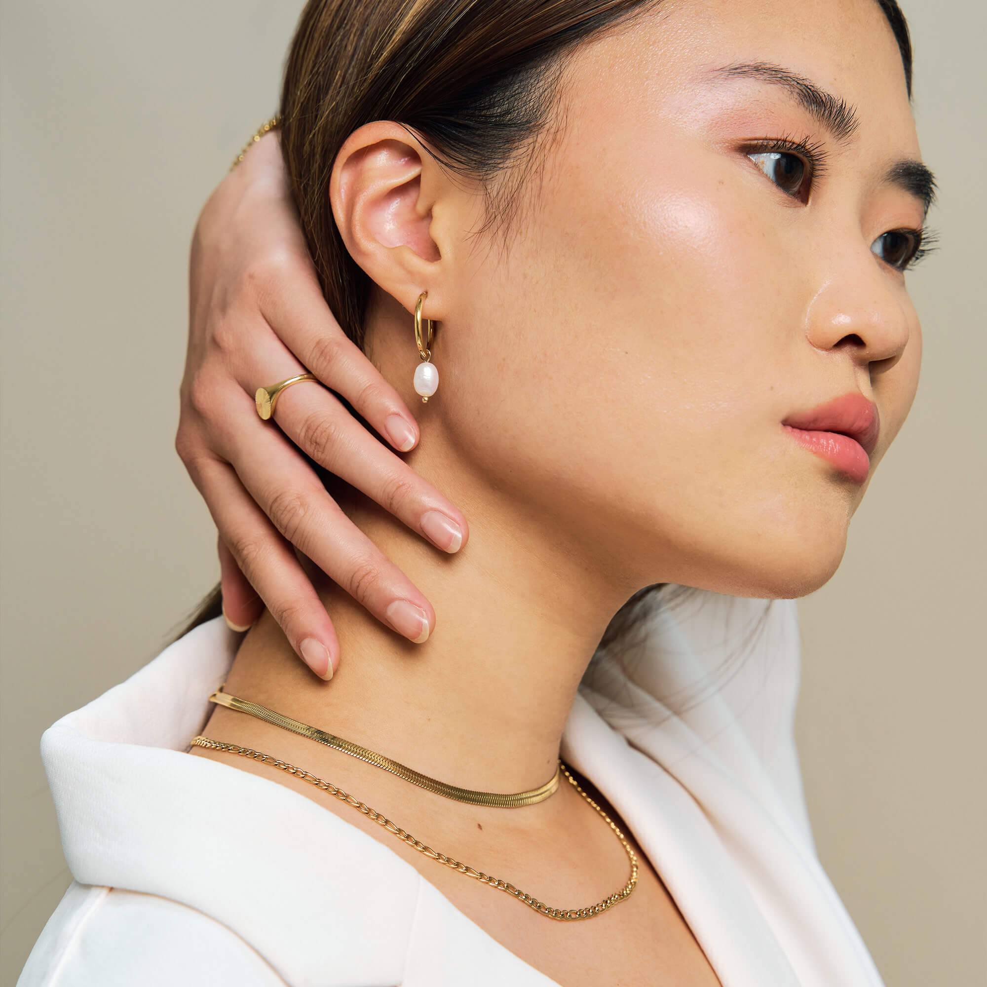 Aros colgantes de perlas